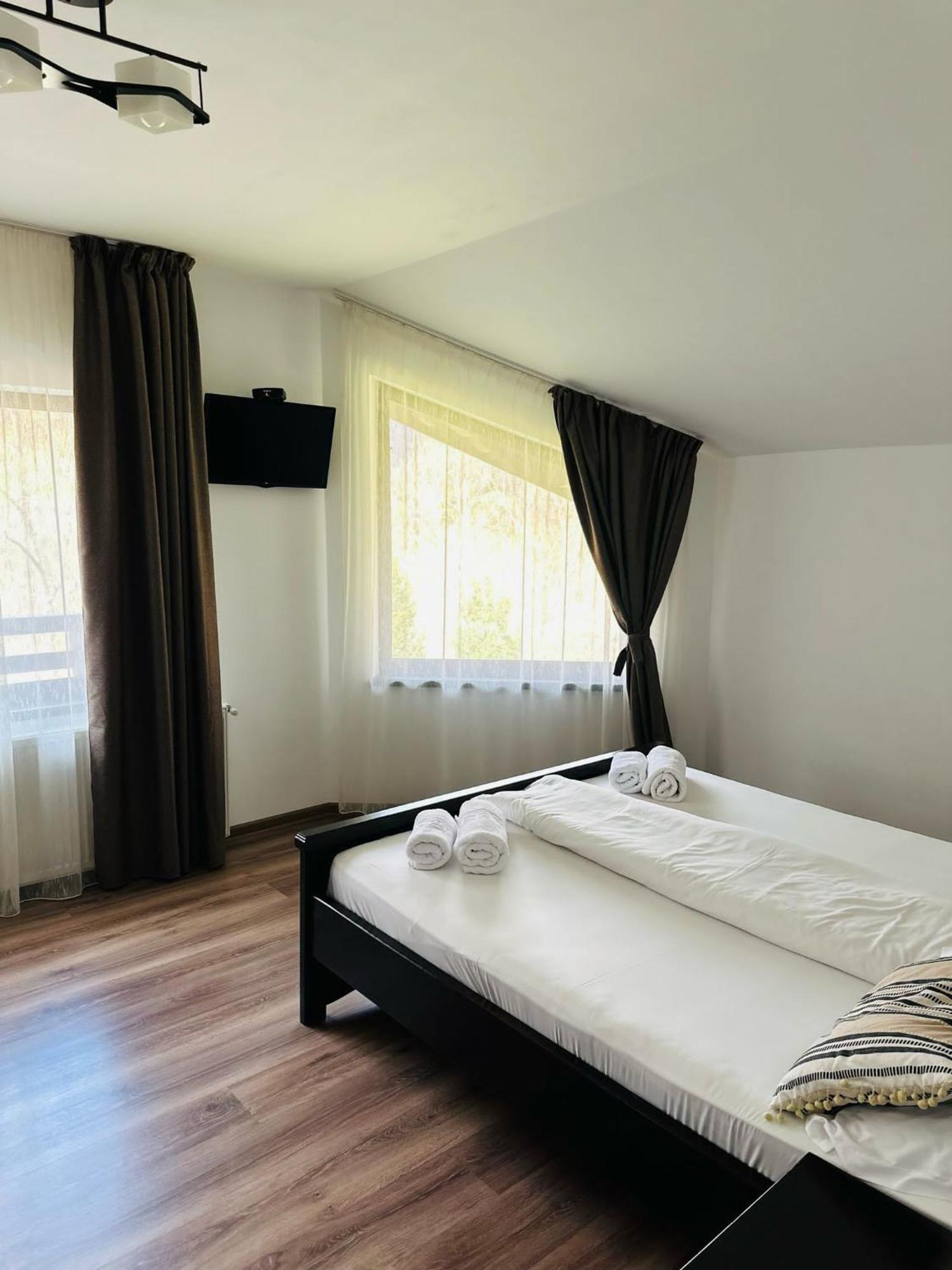 Casa Valea Cernei Hotell Isverna Eksteriør bilde