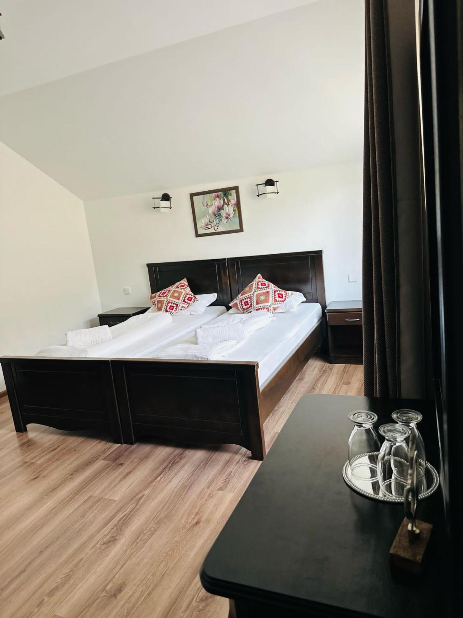 Casa Valea Cernei Hotell Isverna Eksteriør bilde